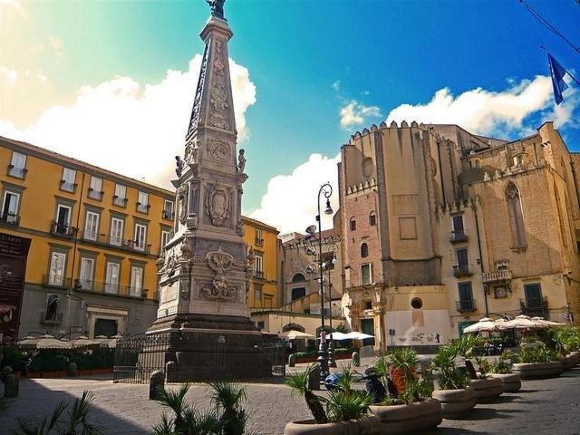 Adelis Case Vacanza Napoli Exterior foto